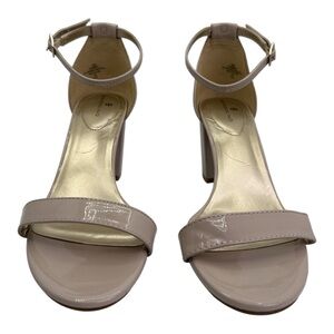 BANDOLINO Women's Beige Ankle Strap‎ Armory Round Toe Dress Sandals Shoes, 9.5